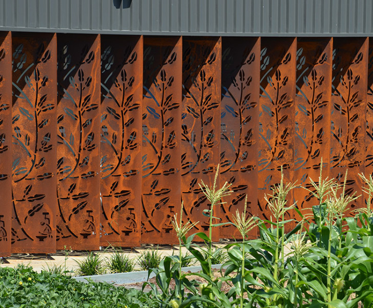 Qual è l'aspettativa di vita degli schermi per la privacy in acciaio Corten?