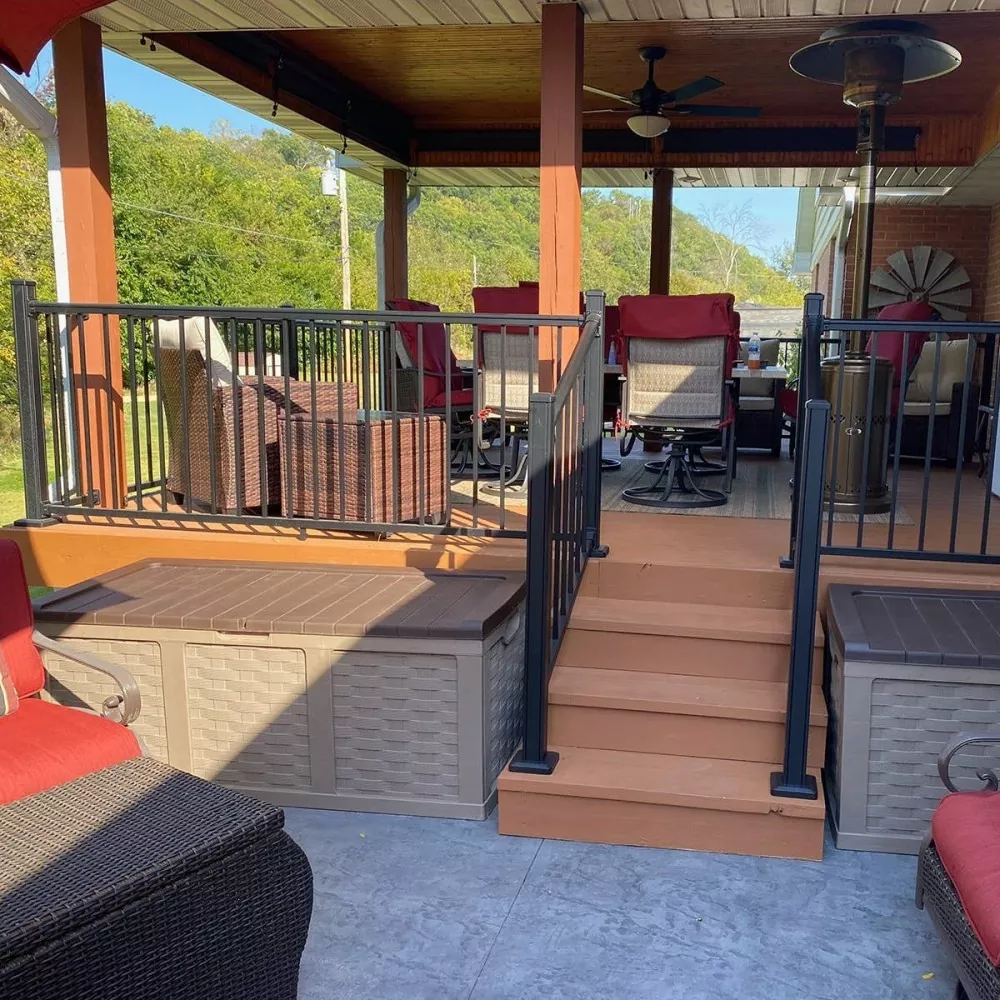 Ringhiera per scale in alluminio per esterni